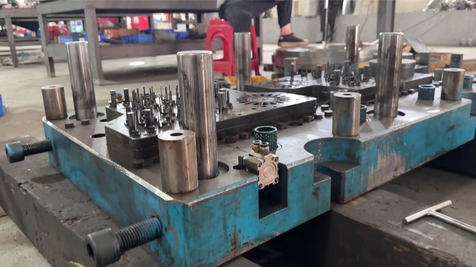 high speed stamping die design optimizing motor core dies for 400–600 spm